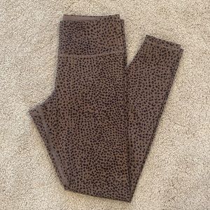 H&M Leopard Sport Leggings
